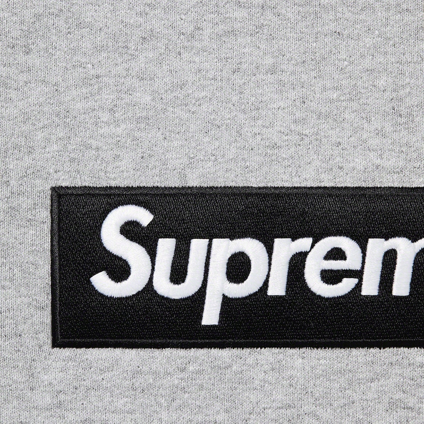 Box Logo Crewneck view 15